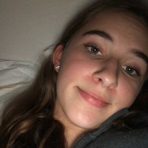 Meet your Posher, Lily